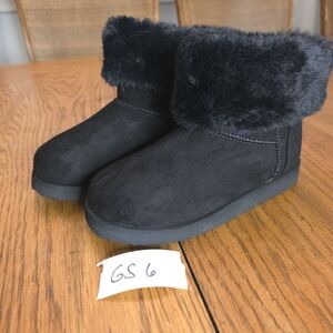 Source Unknown Black Faux Fur Cuff Kids Winter Boots